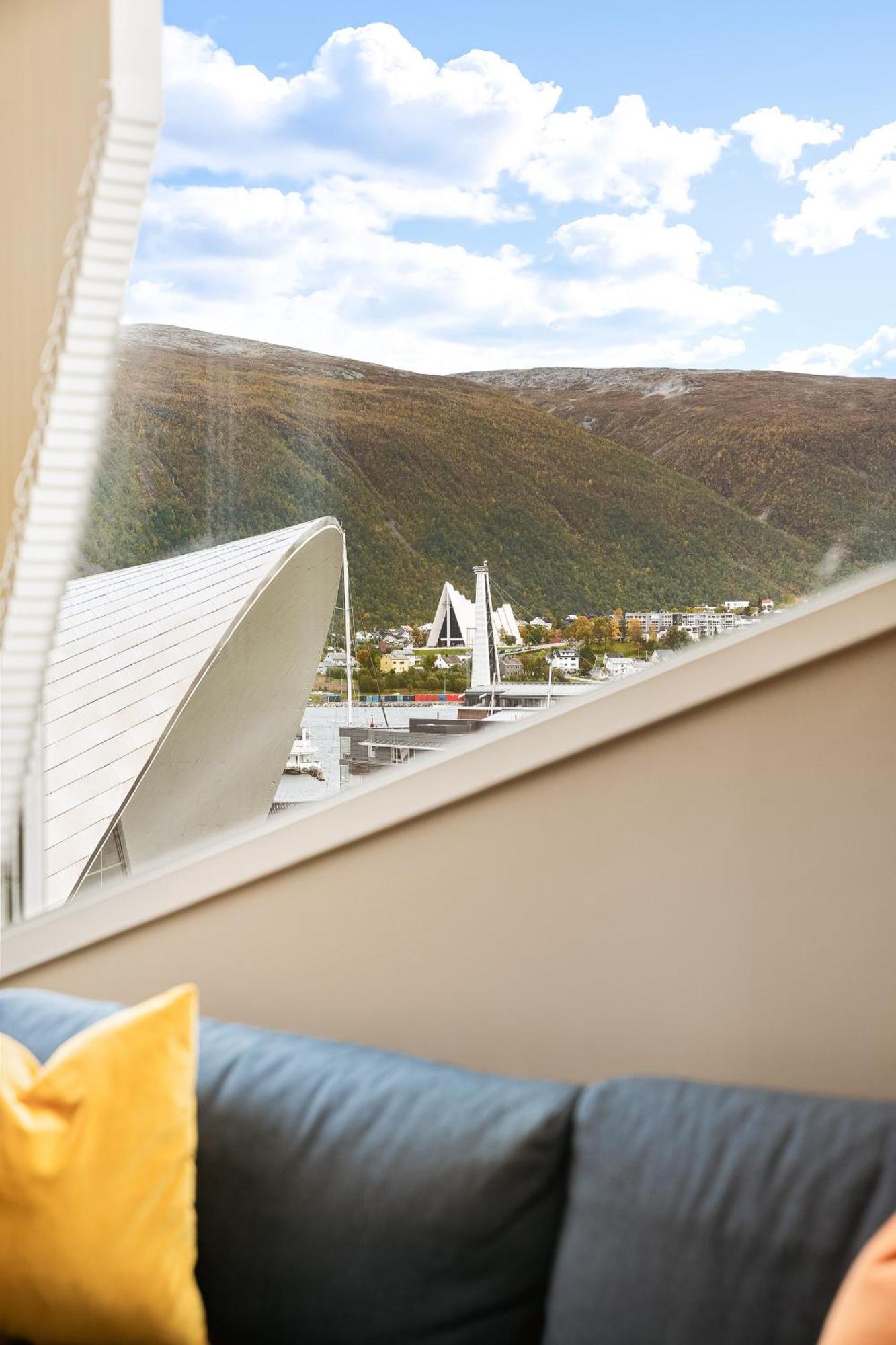 The View Appartement Tromsø Buitenkant foto